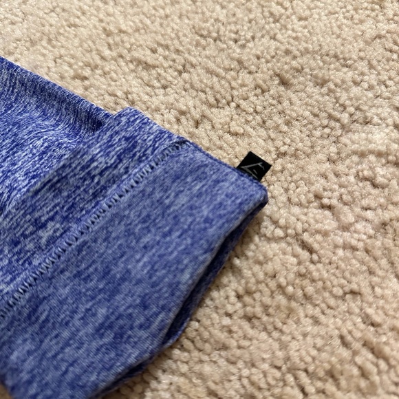 Gymshark Seamless Two-Tone Color Block Leggings - Picture 9 of 9